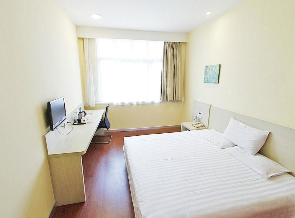 Hanting Express Shanghai Lujiazui Minsheng Road Екстер'єр фото